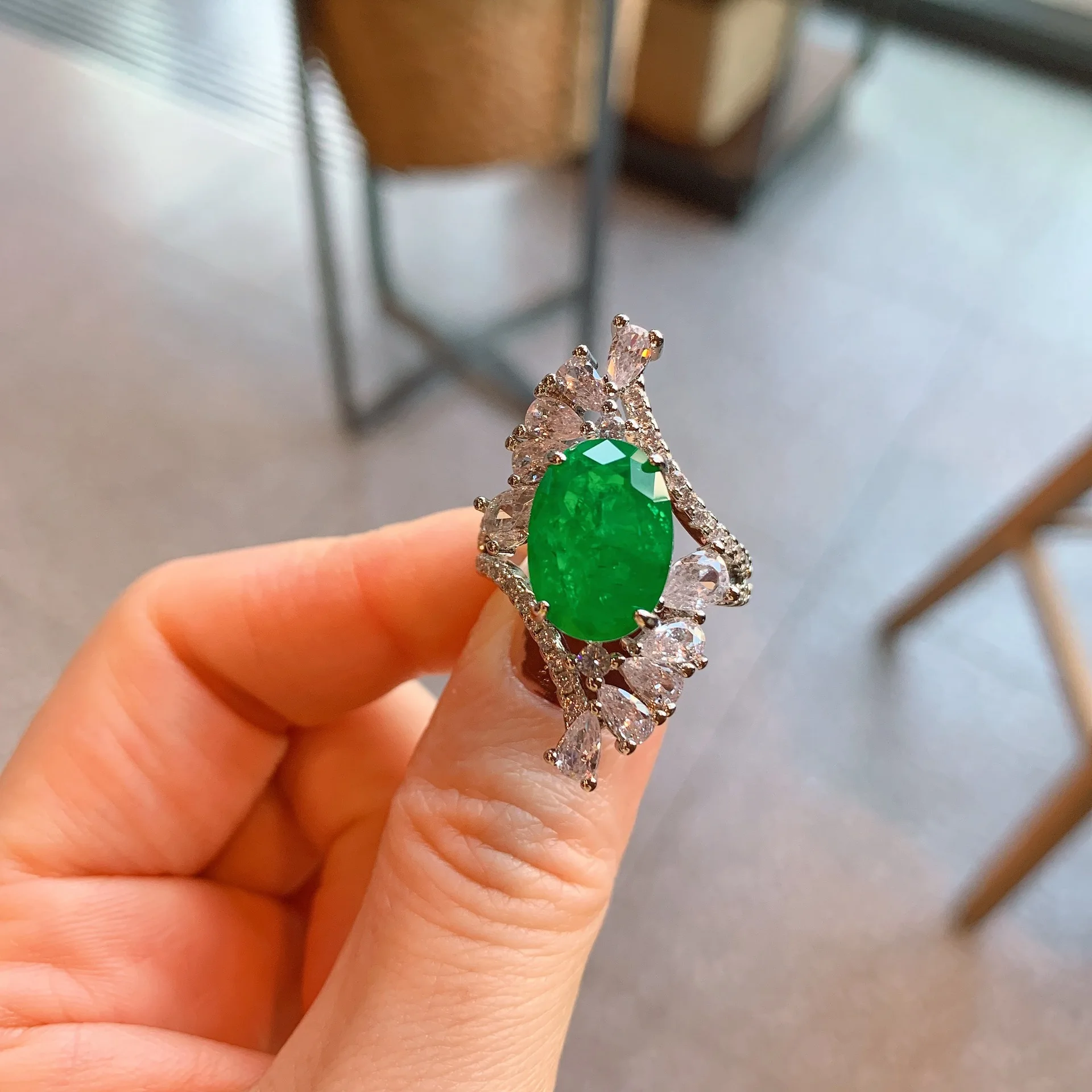 925 Silver New Fashion Paraiba Emerald Zircon Ring For Women's Party Birthday Jewelry Gift Wholesale