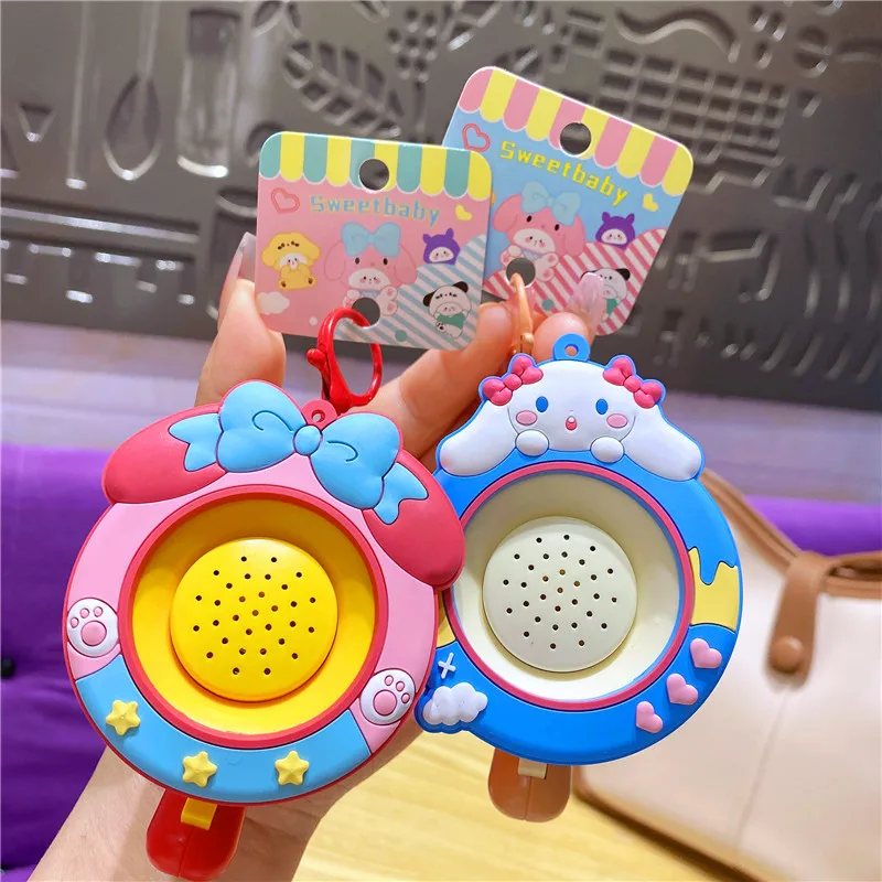 ディズニー漫画アニメーション クロミ メロディ 楽しい録音 大声で叫ぶスピーカー キーホルダー ペンダント バッグ 吊り下げ装飾に変身