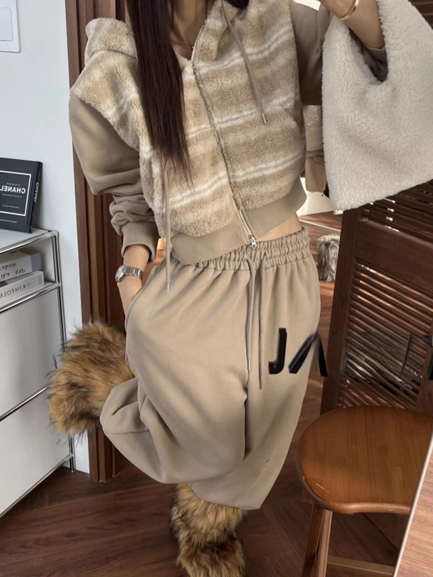 Faionable المرقعة مخطط لامب المخملية البلوز Jaet الشتاء مرونة الخصر عارضة السراويل الطويلة المرأة فرقة مجموعة