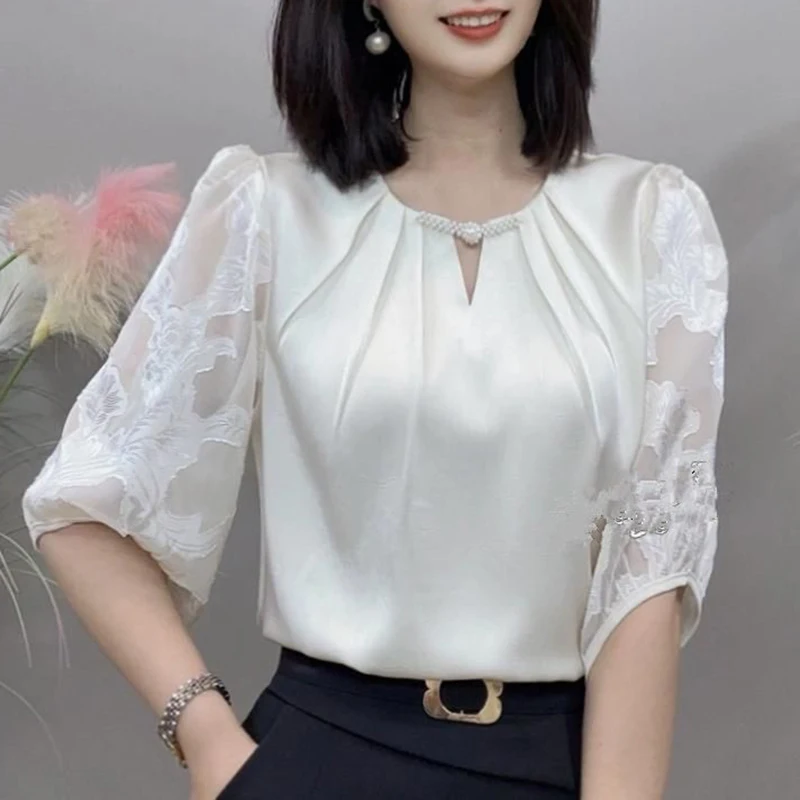 Chemisier élégant en dentelle épissée et perles, couleur unie, vêtements pour femmes, pulls décontractés, ample, chemise de bureau, nouvelle collection été 2025