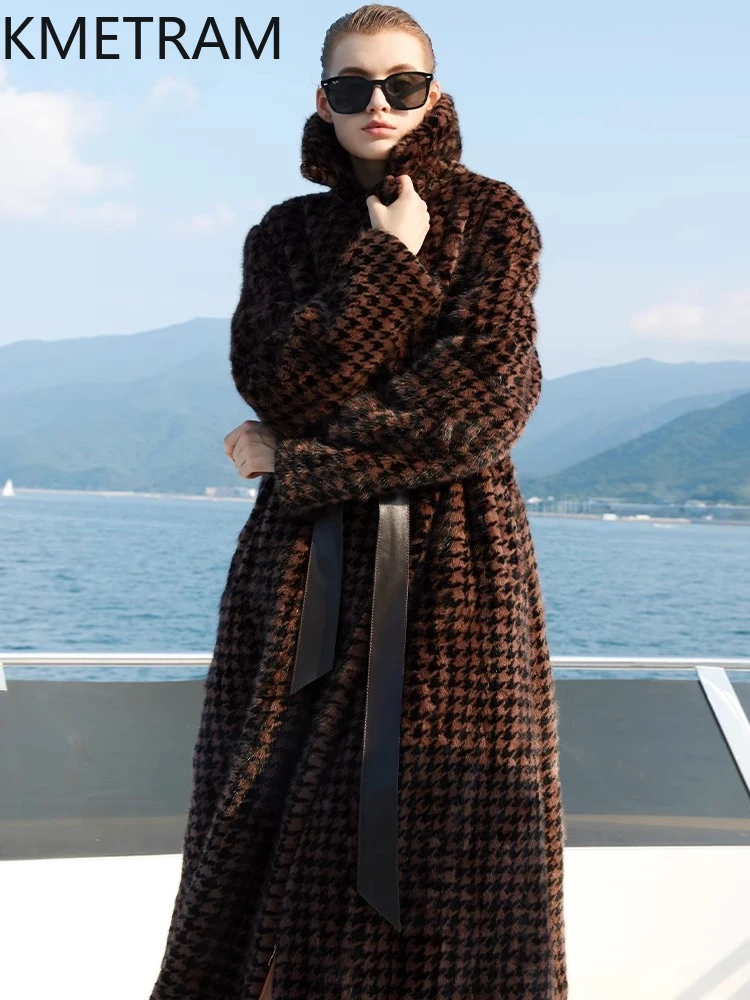 سترة نسائية من فرو المنك الطبيعي لعام 100% بنمط houndstooth معطف طويل من الفرو الحقيقي معاطف شتوية فاخرة ملابس نسائية 2025 schuba femenska