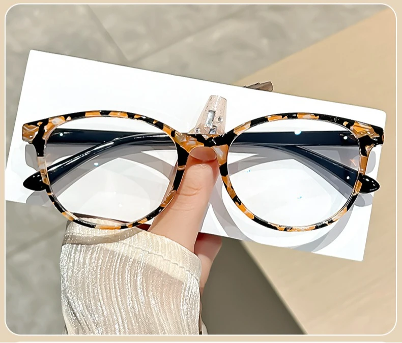 Ultraleichte Anti-Blaulicht-Lesebrille für Damen, modische bedruckte hochauflösende Lesebrille + 100 bis + 400 – Detail 10