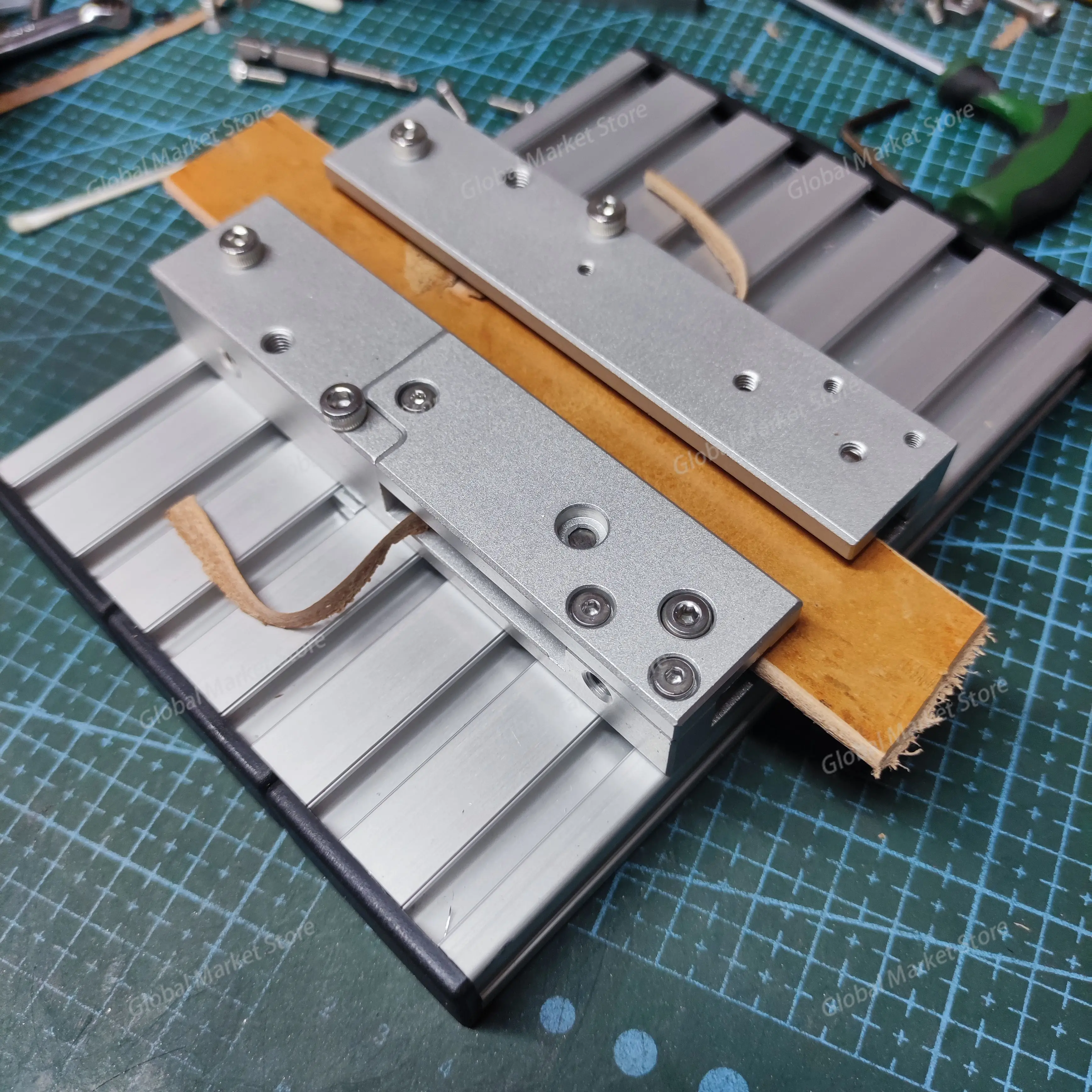 

Belt edge trimming machine, flanging machine, Edge Trimming machine,double-sided edge-trimming machine,arc edge-leather-trimming