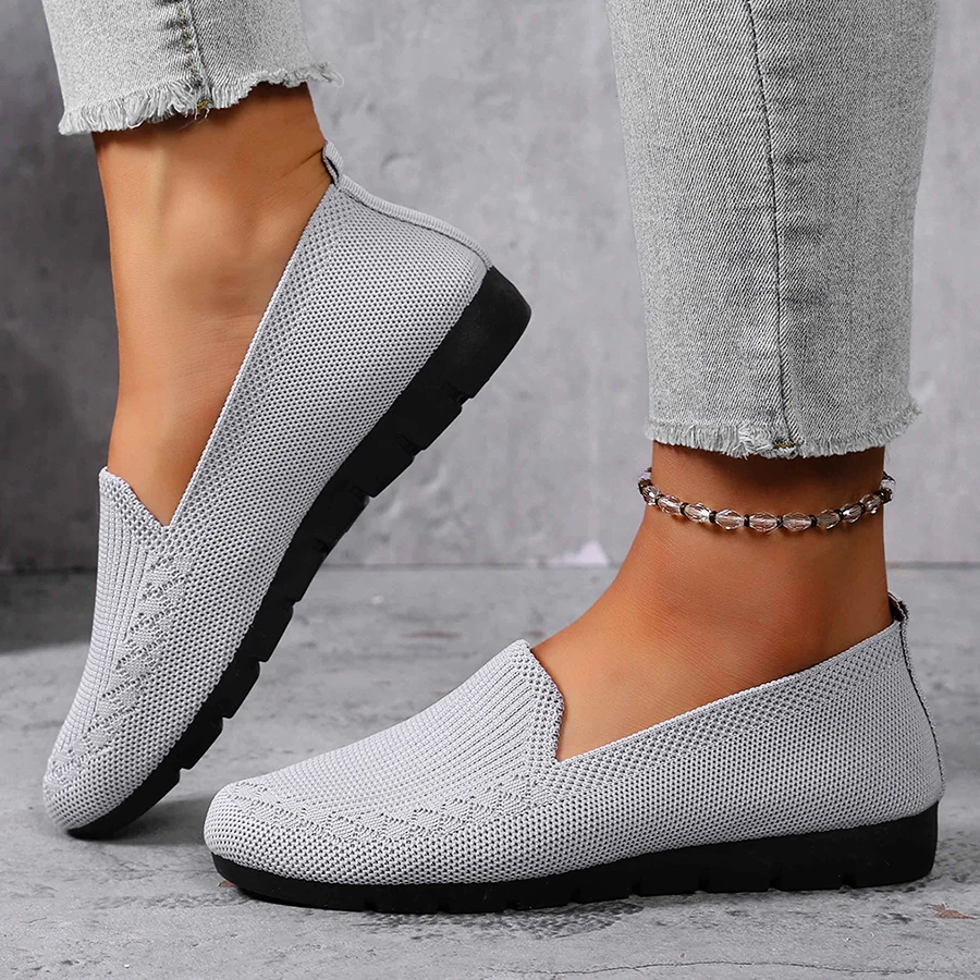 Women's Solid Color Knit Loafers Lightweight Anti Slip Flat Shoes for Casual Wear image 5