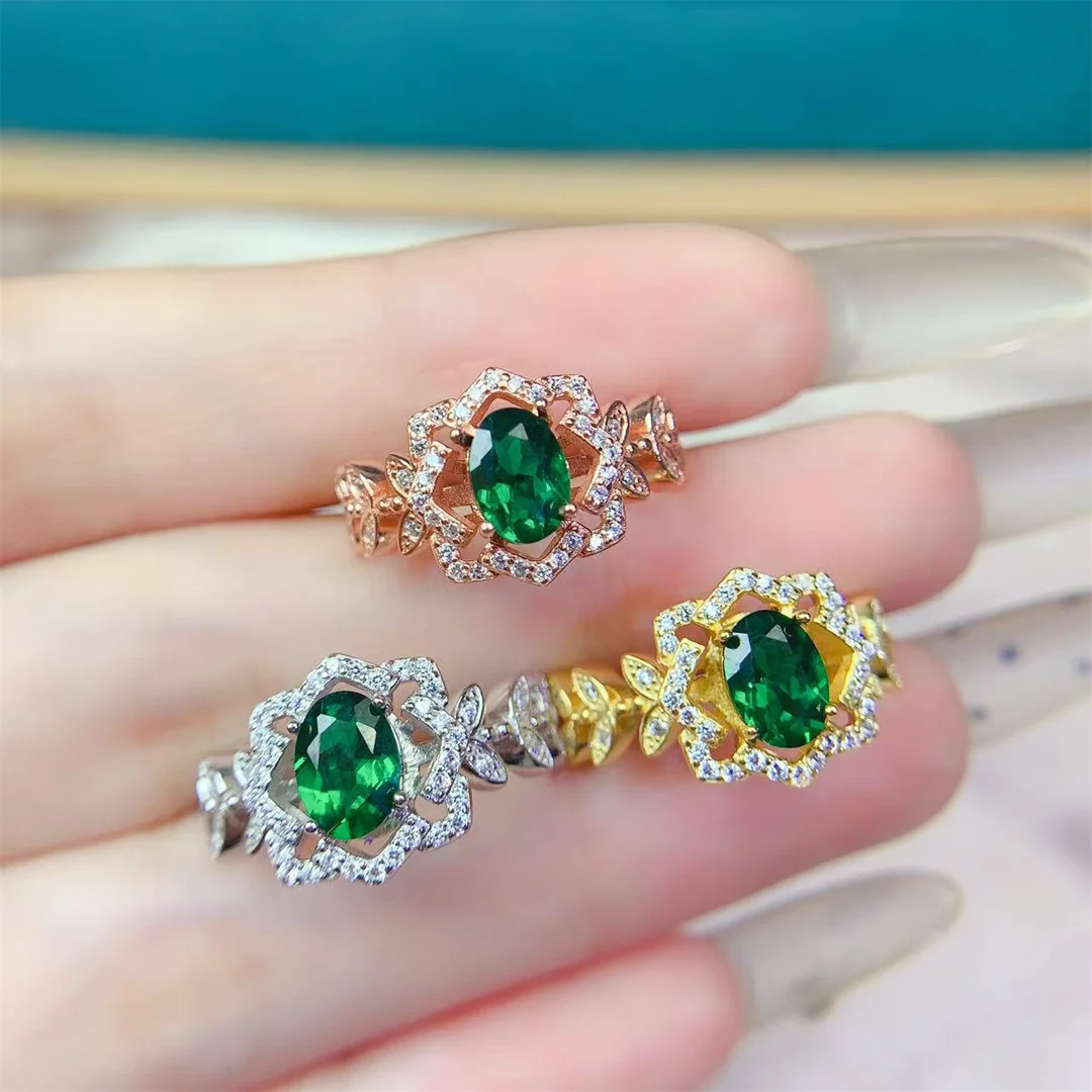 

Chic Natural Diopside Sterling Silver Ring Elegant Modern Jewelry for Women Luxury Fashion Accessory It Can Be Worn Daily