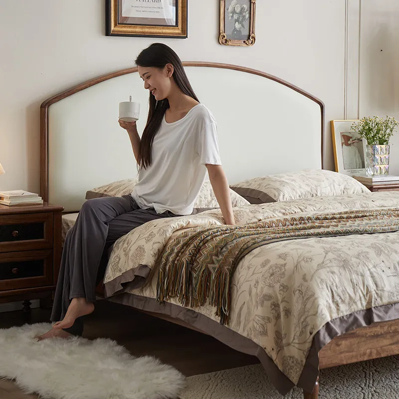 American retro black walnut bed all solid wood b ed Nordic simple soft bag master bedroom double b ed 1.8 meters be d