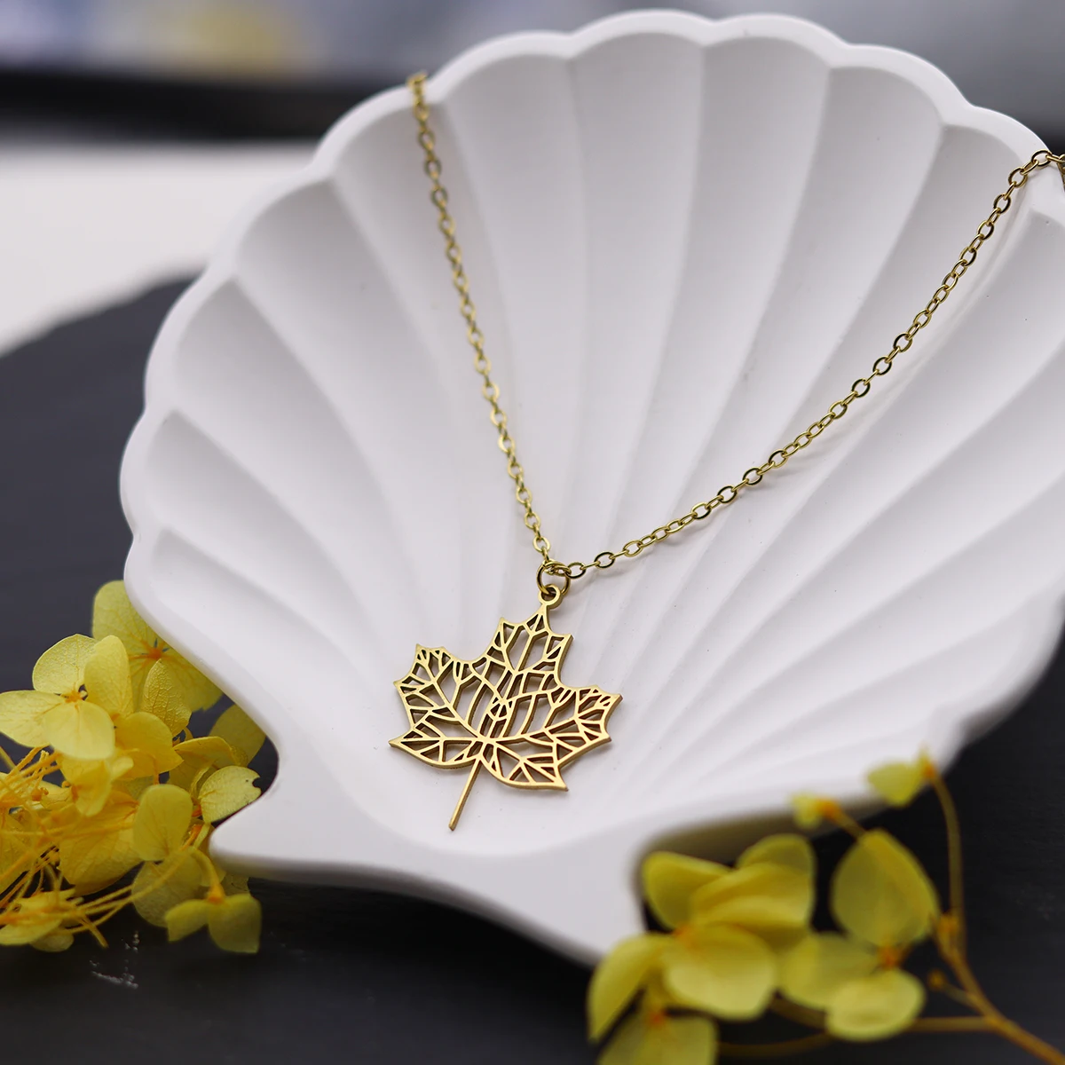 Kinitial Women's Maple Leaf Pendant Necklace Stainless Steel Summer Clavicle Chain Commemorative Day Jewelry Gift New Style view 3