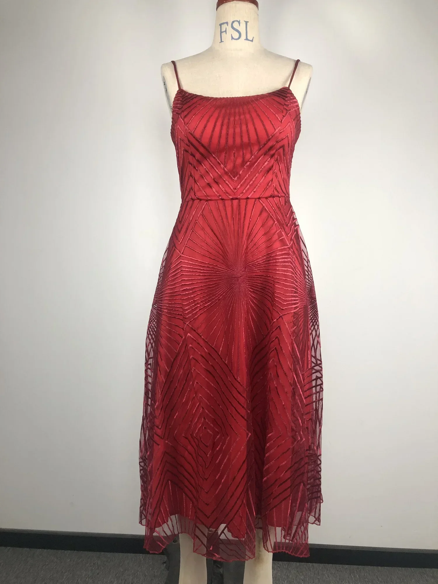 Big Swing Sexy Ball Dress Women Strap Maxi Dress Robe Trapeze High Waist Embroidered Sleeveless A-line Dress Backless