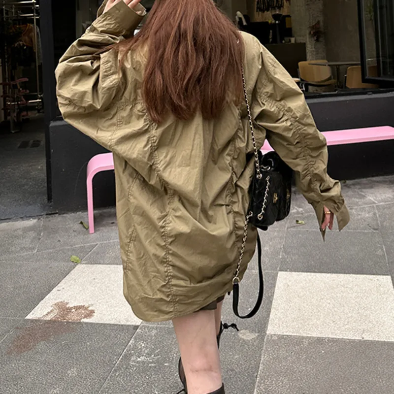 KWTX ผู้หญิง Vintage Streetwear เสื้อแจ็คเก็ต SS25 Solid Casual Handmade Smocking Single Breasted กระเป๋า Luxe น้ําหนักเบา