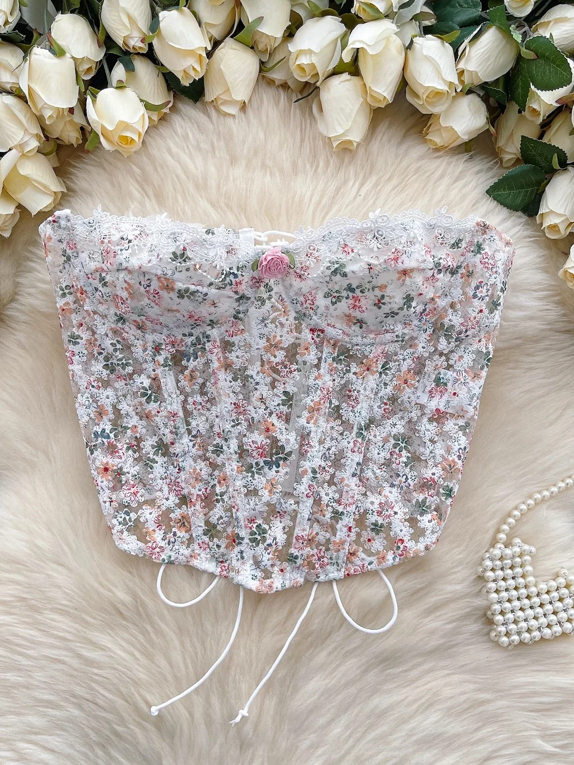 French-style romantic floral lace tube top corset, sweet and cute floral corset, fashionable and elegant party corset.