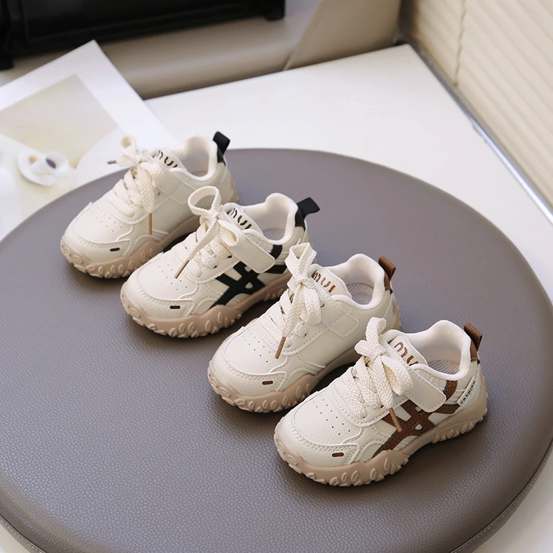 

Новинка 2023 года, осенняя детская спортивная обувь для девочек и мальчиков, обувь для стариков Форрест Гамп, повседневные кроссовки, детская обувь