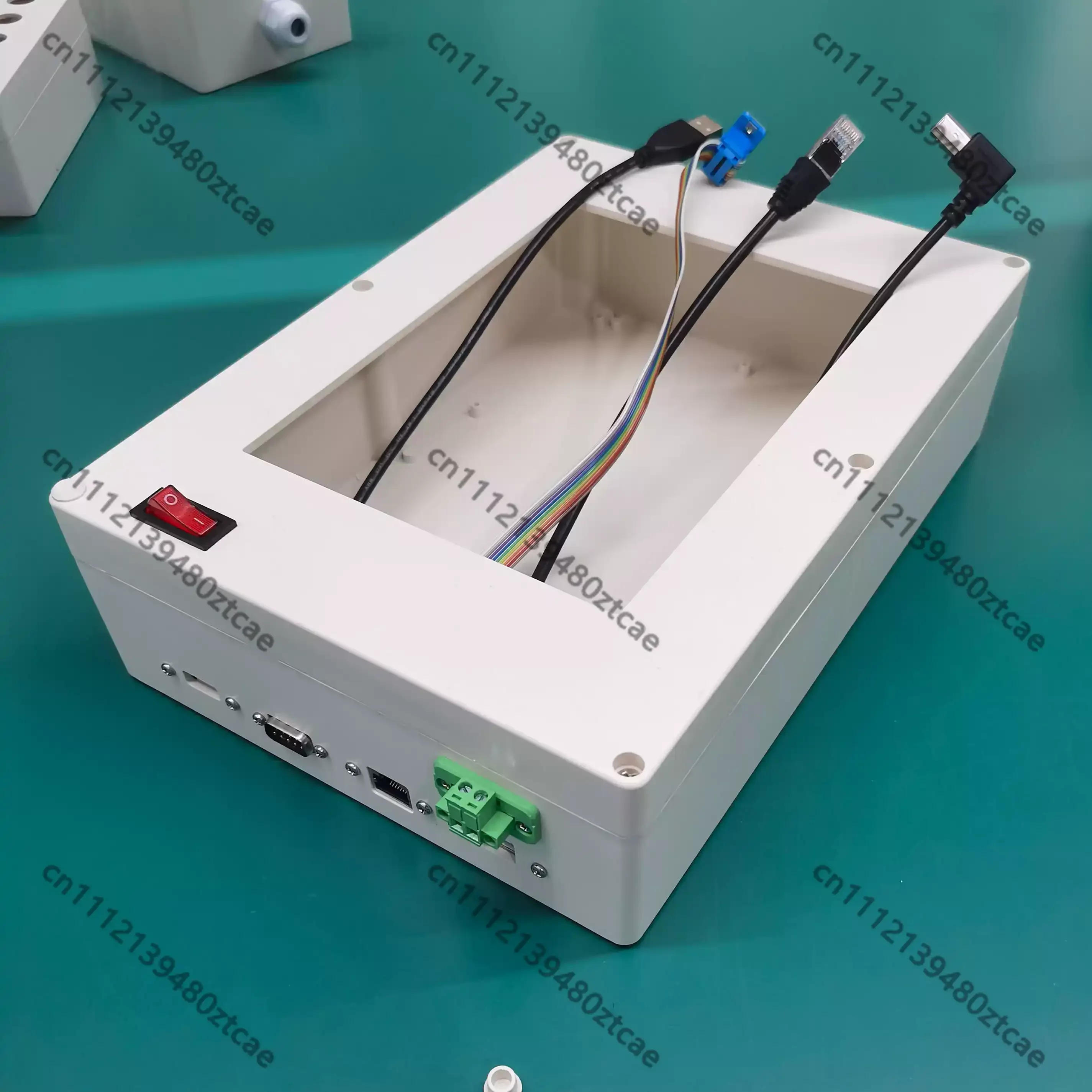 7 Inch Touch Screen Installation Box Training Console Housing with Power Terminal, Network, USB and Serial External Interface