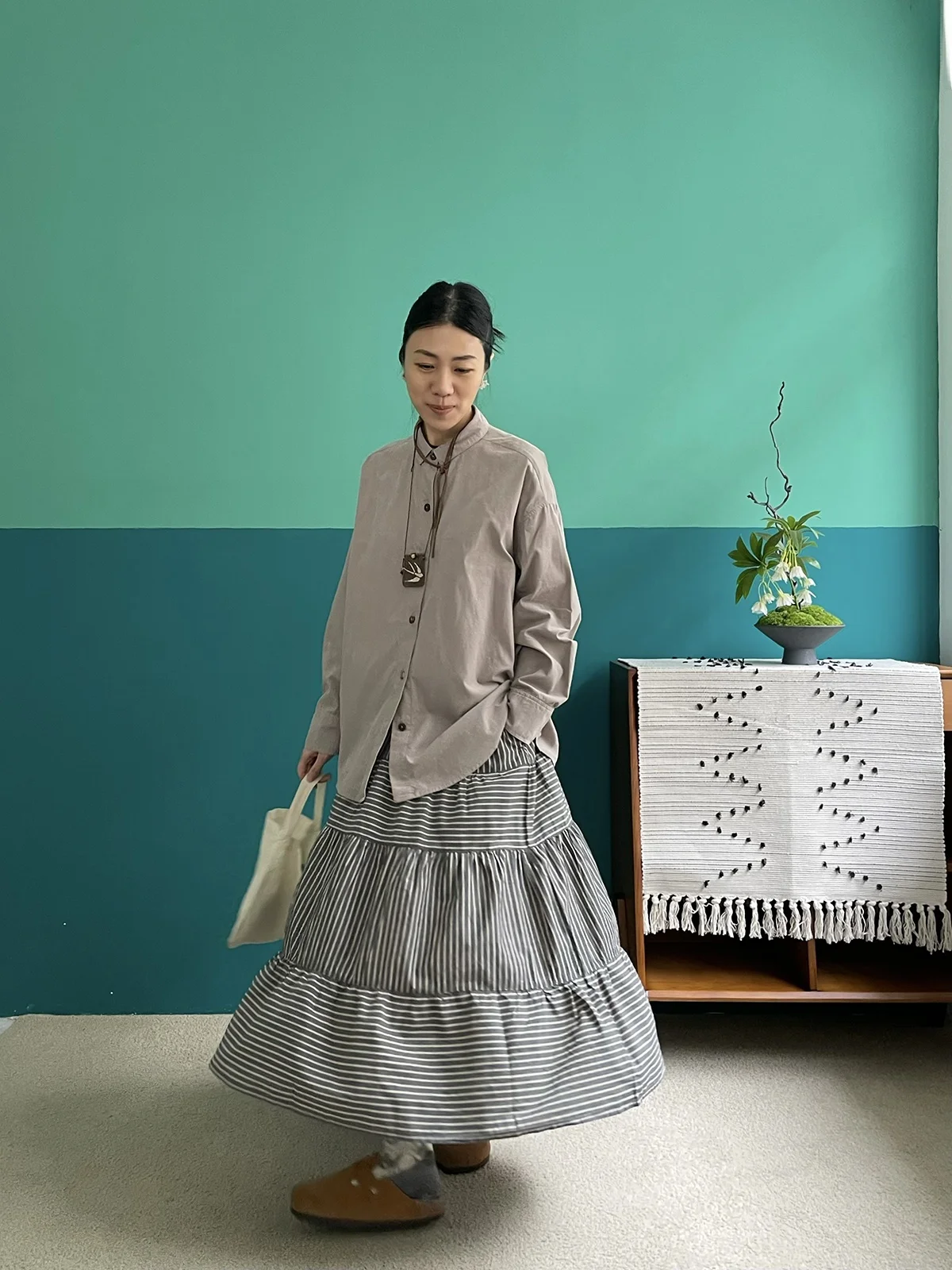 

Юбка Cxxmagique весна-лето, тонкая, в полоску, с лоскутным шитьем, из хлопка, с расклешенным подолом, миди, женская, со средней талией, многоярусная, свободного кроя