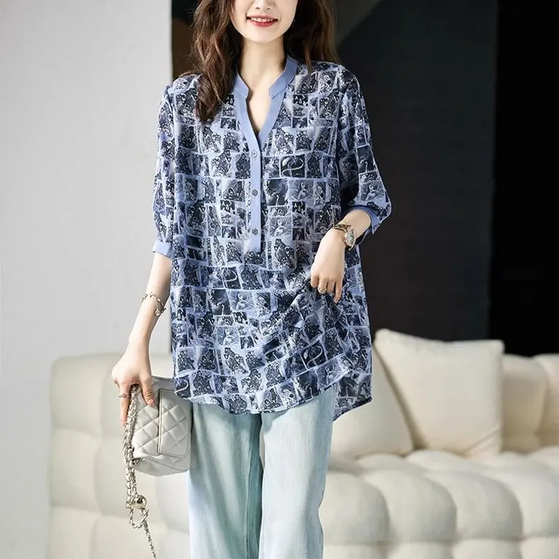 Vintage Fashion Printed Shirt Loose Casual V-Neck Button Female Clothing 2024 Summer New Commute Half Sleeve All-match Blouse