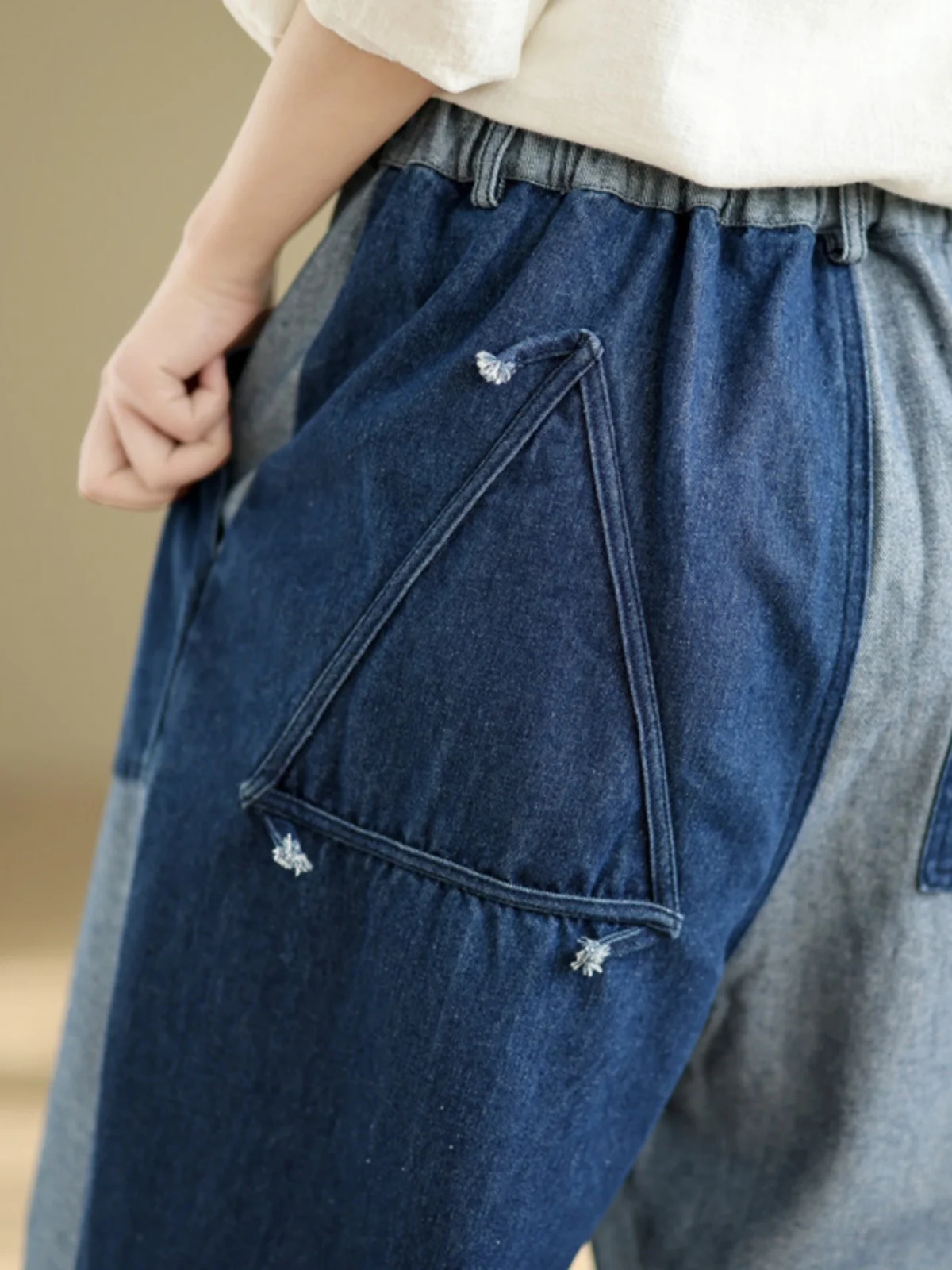 

Design Sensation Color Blo Wide Leg Jeans Women Loose Straight Cut Spring Autumn Slimming Versatile Elastic Waist Long Trou...