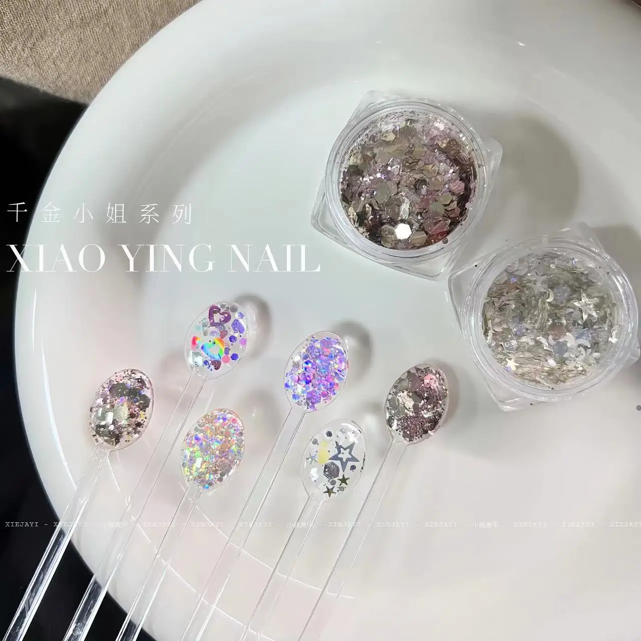 オーロラ Qianjin グリッターネイルスパンコール超薄型レインボーオパールフレークカメレオンホログラフィックフレークスパンコールネイルデコレーション