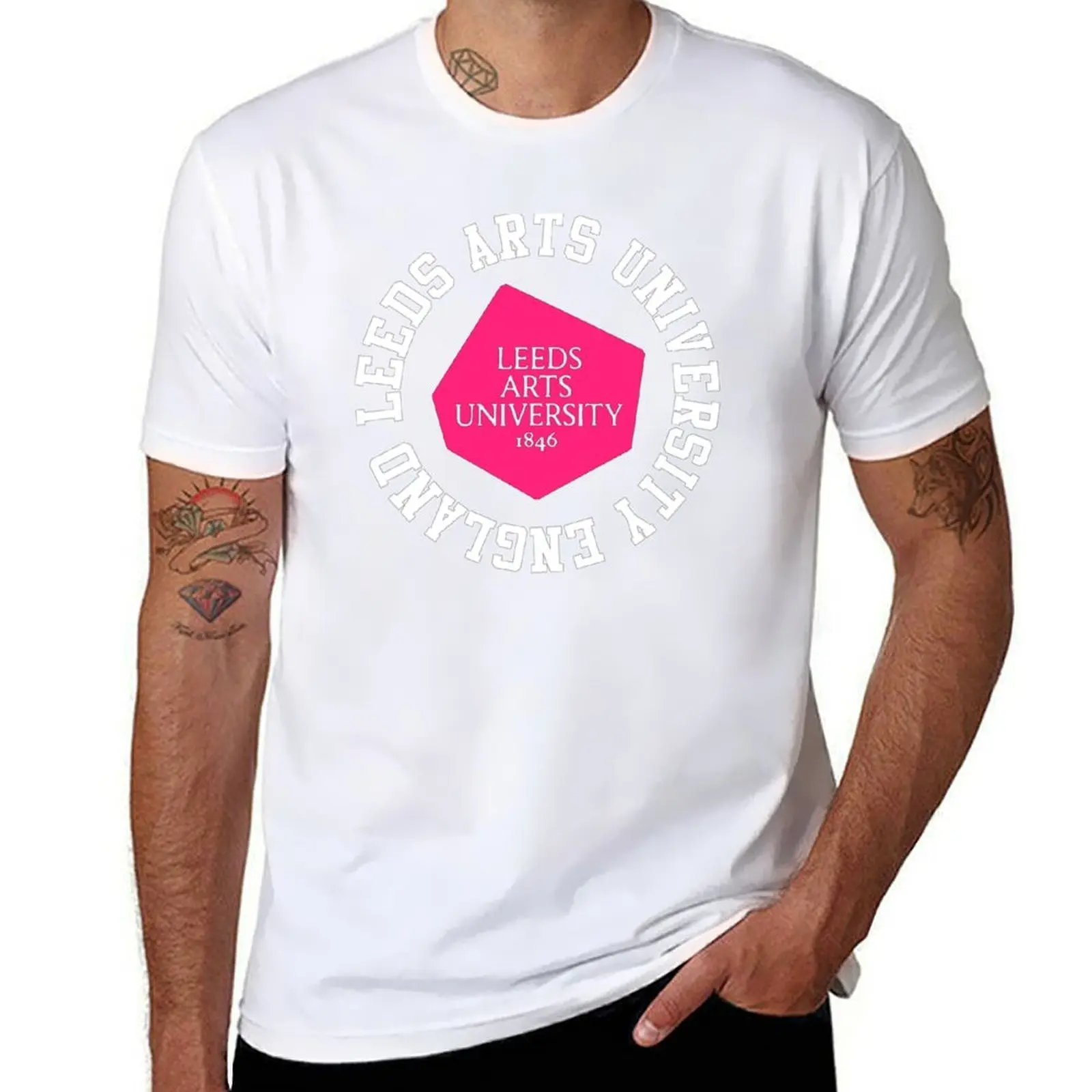 

Pink Leeds - England University T-Shirt anime t shirts oversize t shirt for man T-Shirt