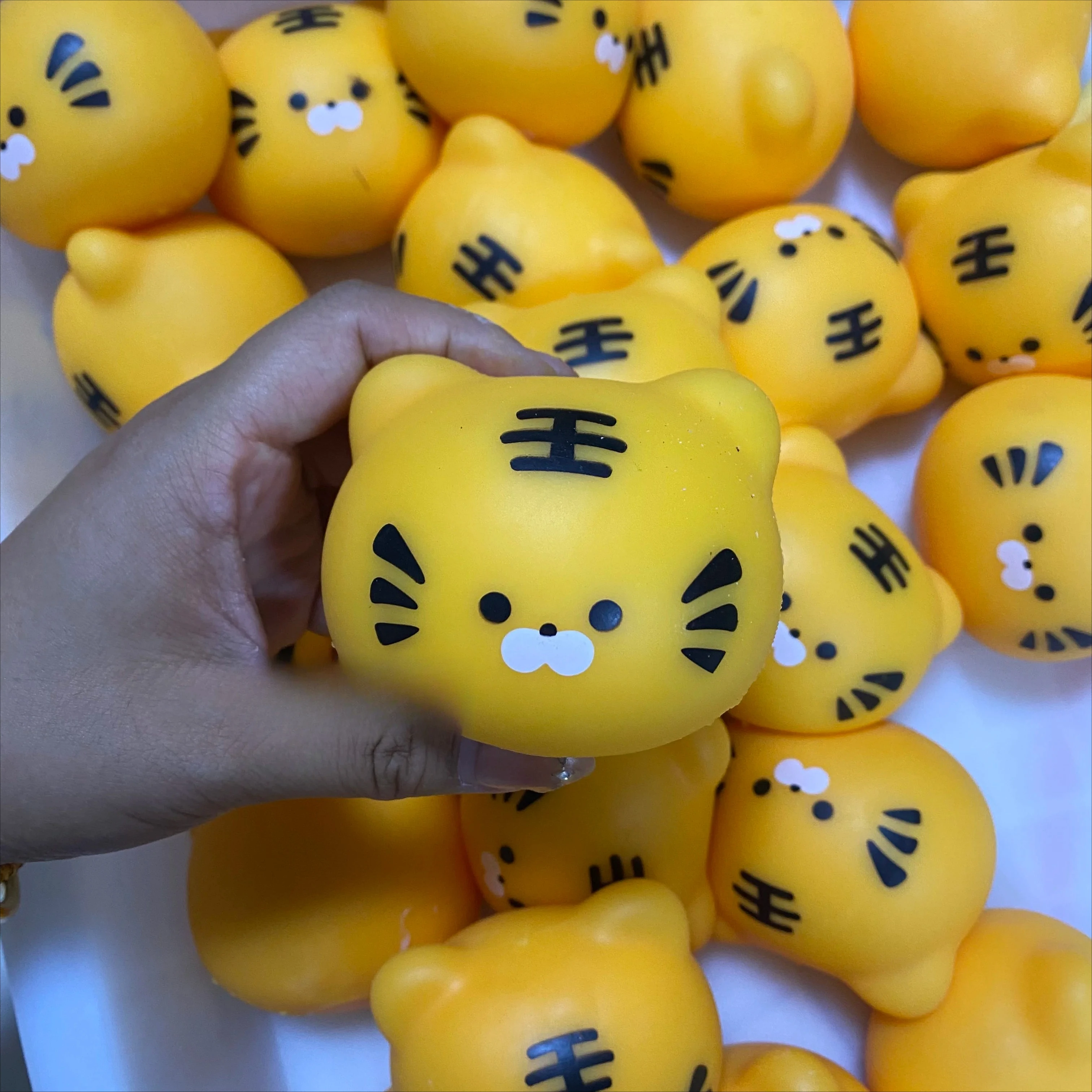 Mini Cute Little Tiger Crunchy Squishy Animal Squeeze Ball Round Blocks Filled ASMR Anti Stress Release Hand Relax Gift Toy