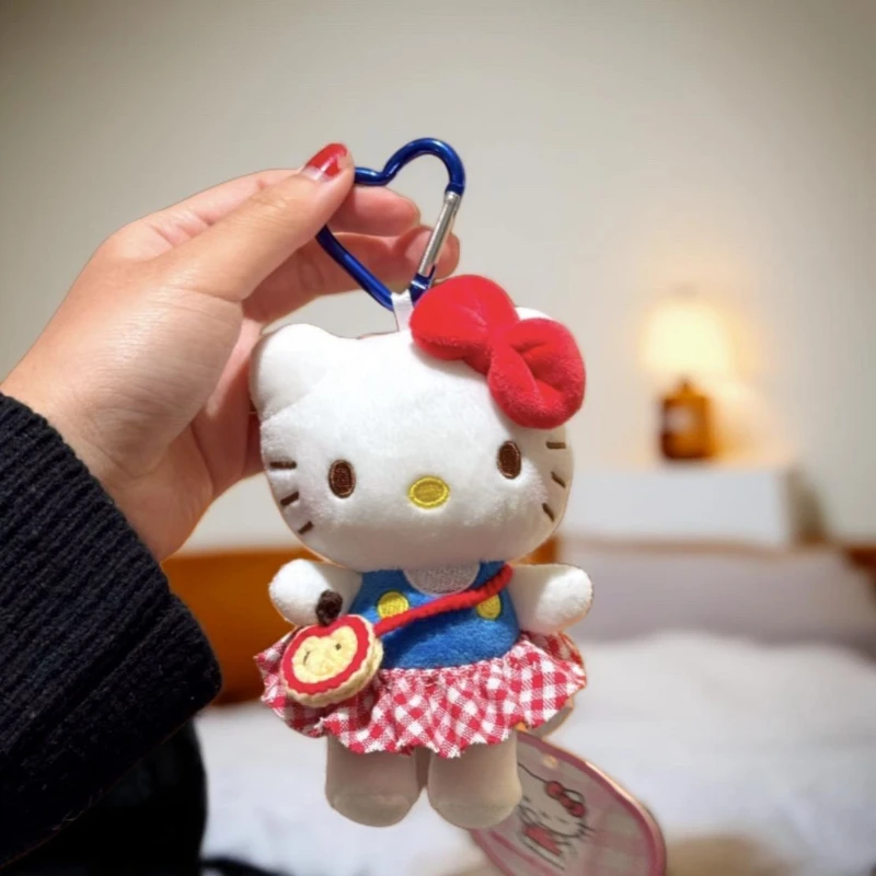 Sanrio nieuwe Hello Kitty hartvormige sleutelhanger cartoon anime pluche pop rugzak charme decoratie perfect cadeau voor beste vrienden