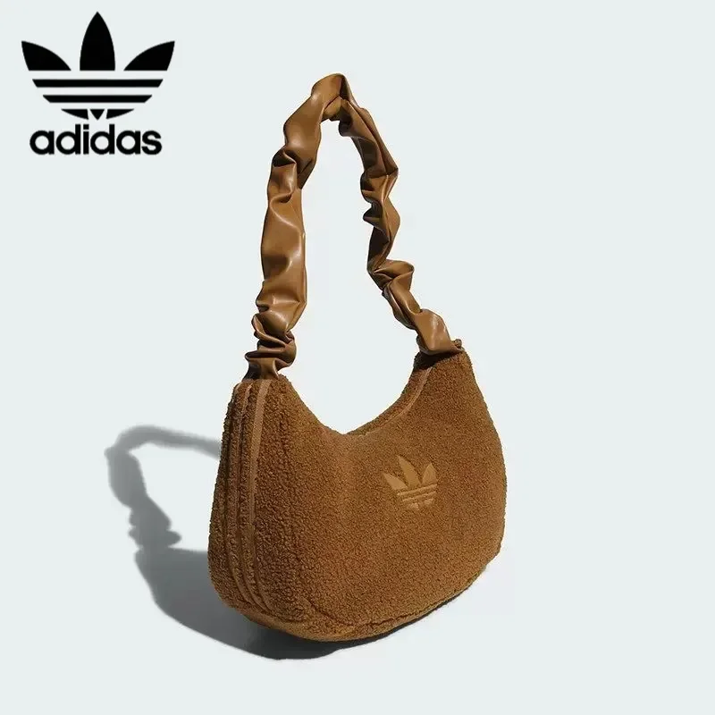 Adidas Unisex Light Comfortable Shoulder Messenger Bag Casual Portable Crossbody Handbag Daily Storage Bag KT0858