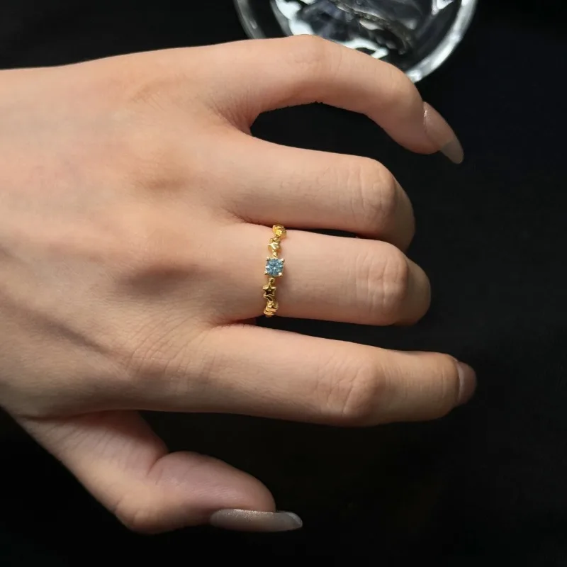 خاتم الزركون المرصع بالذهب العتيق من القرون الوسطى بتصميم متخصص وخفيف الوزن وحلقة مفتوحة على شكل نجمة راقية