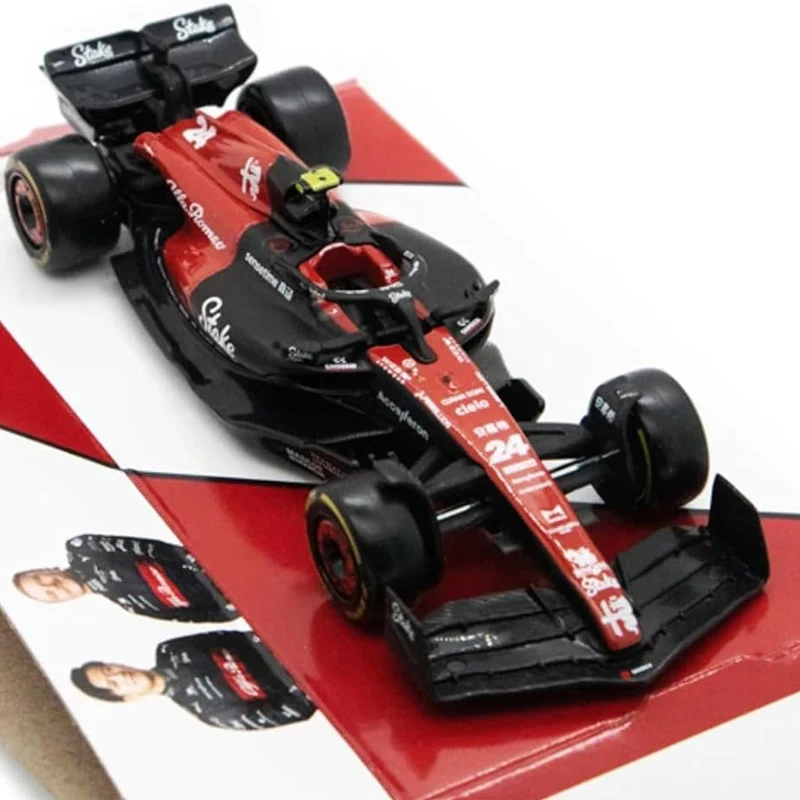 

Модель Bburago 1:43 2023 F1, классическая версия Alfa Romeo C43, украшение автомобиля Valtteri Bottas, формула из сплава, гоночная литая игрушка