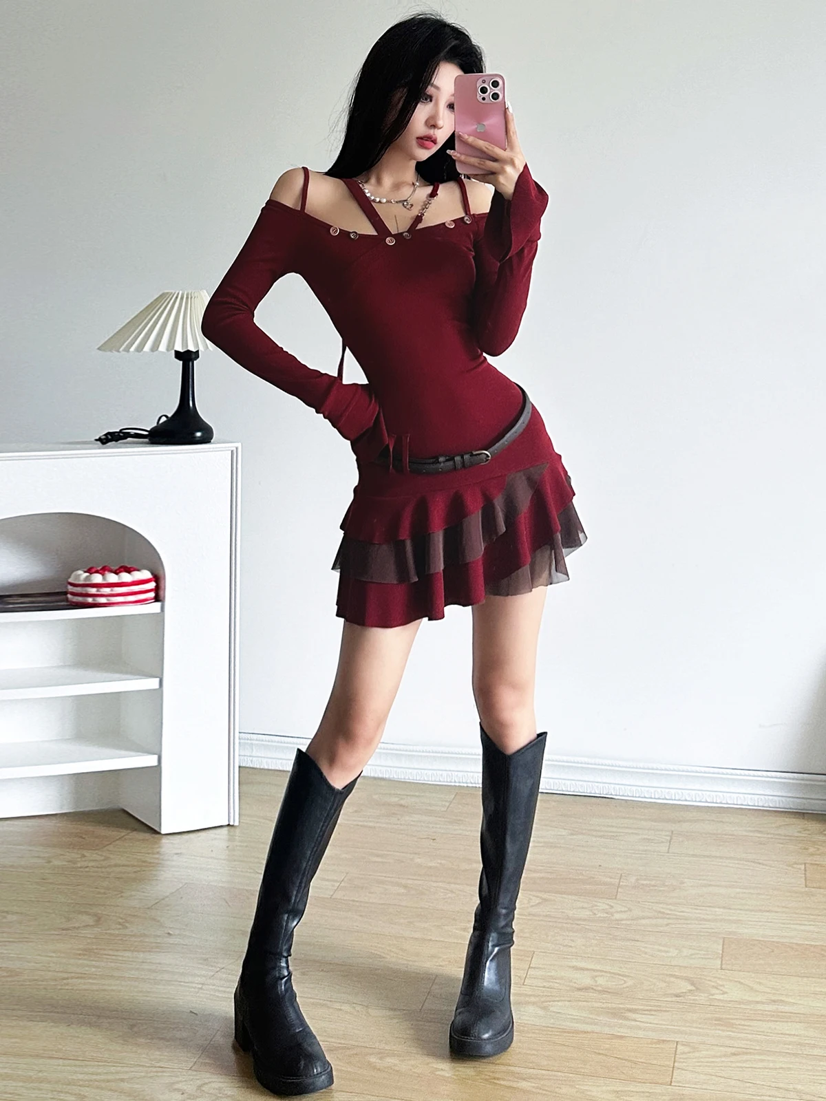 Women Dress French Gorgeous Girl One Shoulder Long Sleeved Dress Women's Spliced Brick Red Pinched Waist Dress