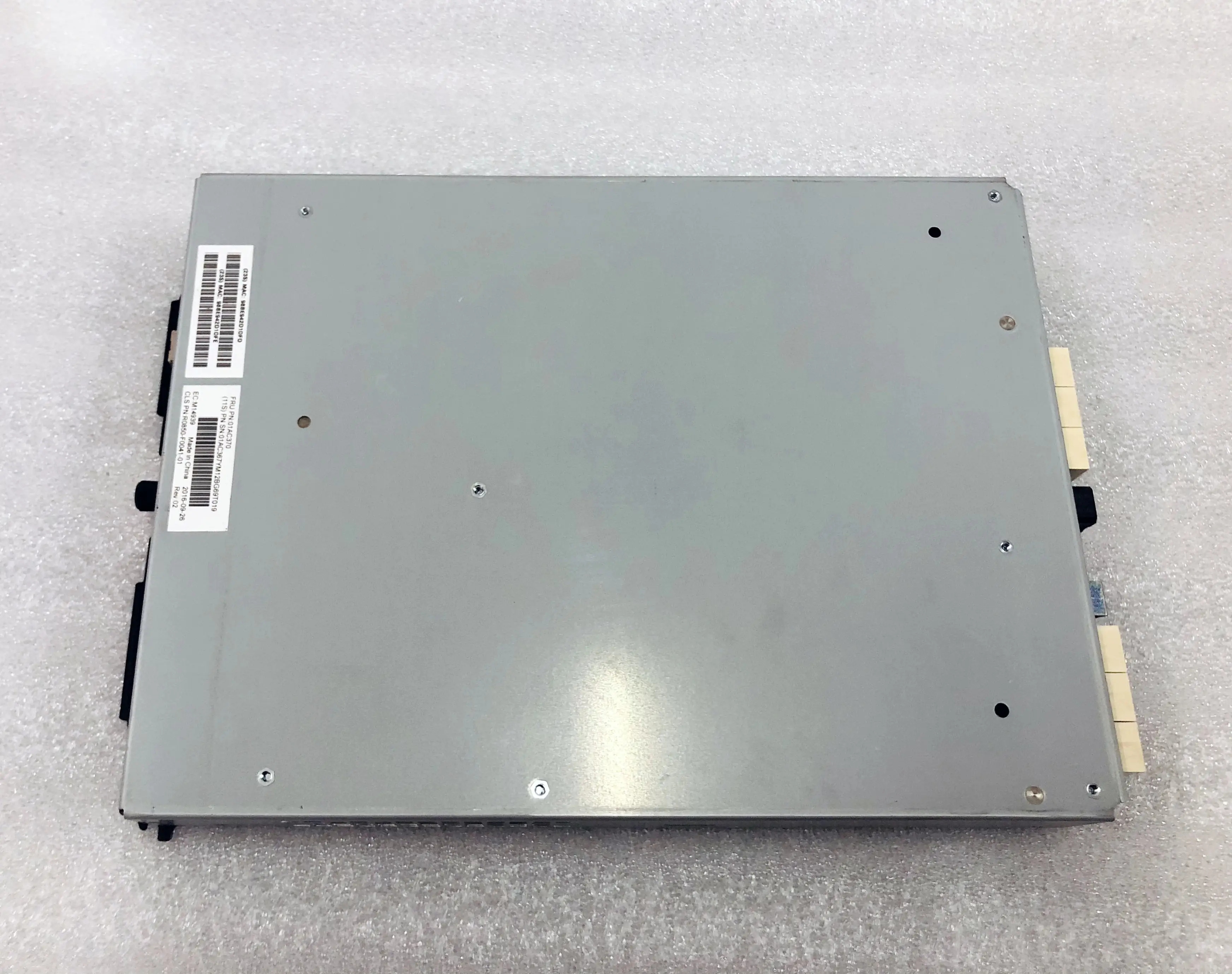 01ac370 01ac367 Ibm V5010 V5030 V5000 G2 Controller