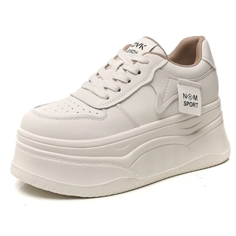 Koznoy grosses baskets en cuir véritable femmes chaussures de marche automne 12cm plate-forme baskets pour femmes chaussures décontractées chaussures blanches