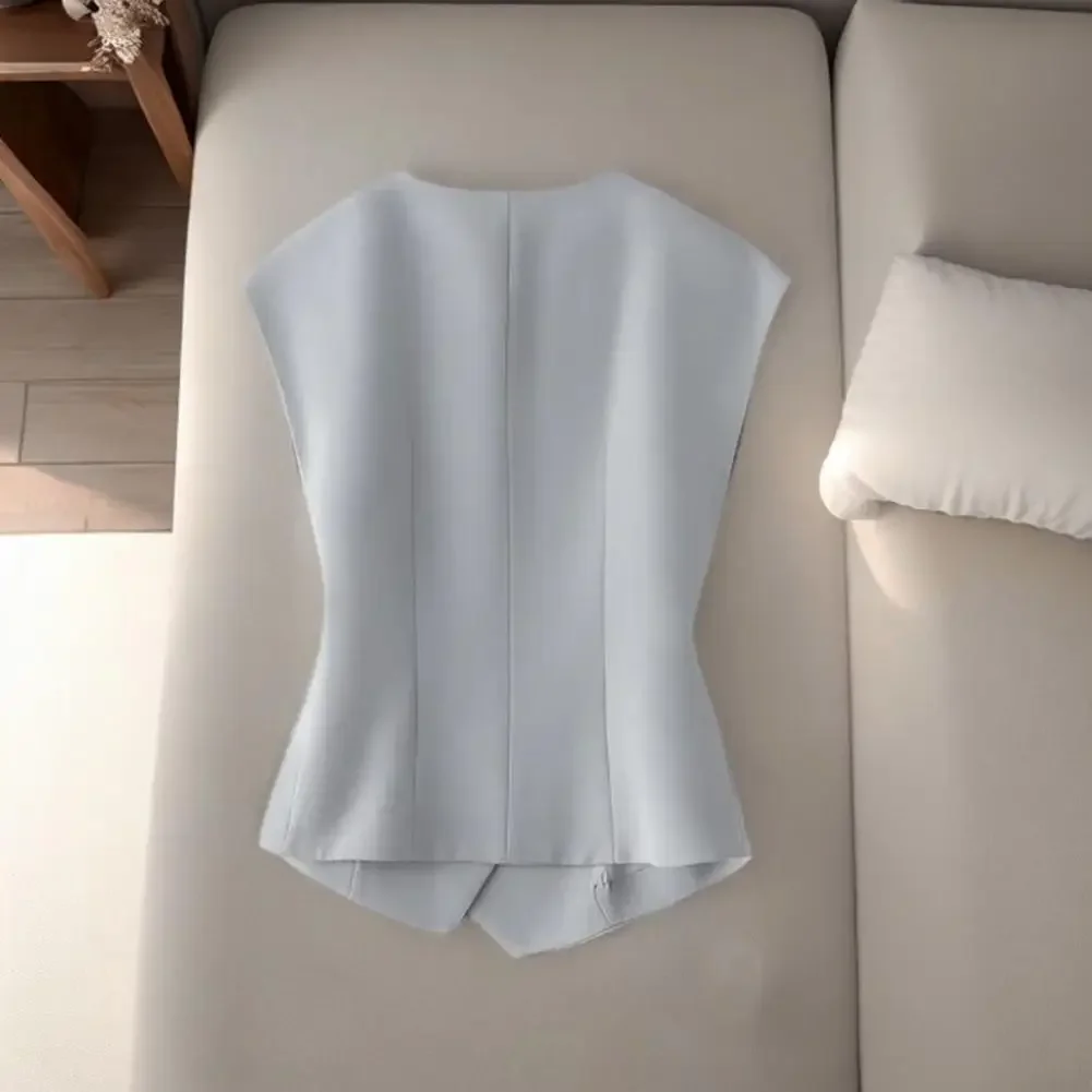 

European And American Style 2025 Spring New Women's Casual Simple V-neck Sleeveless Temperament Top