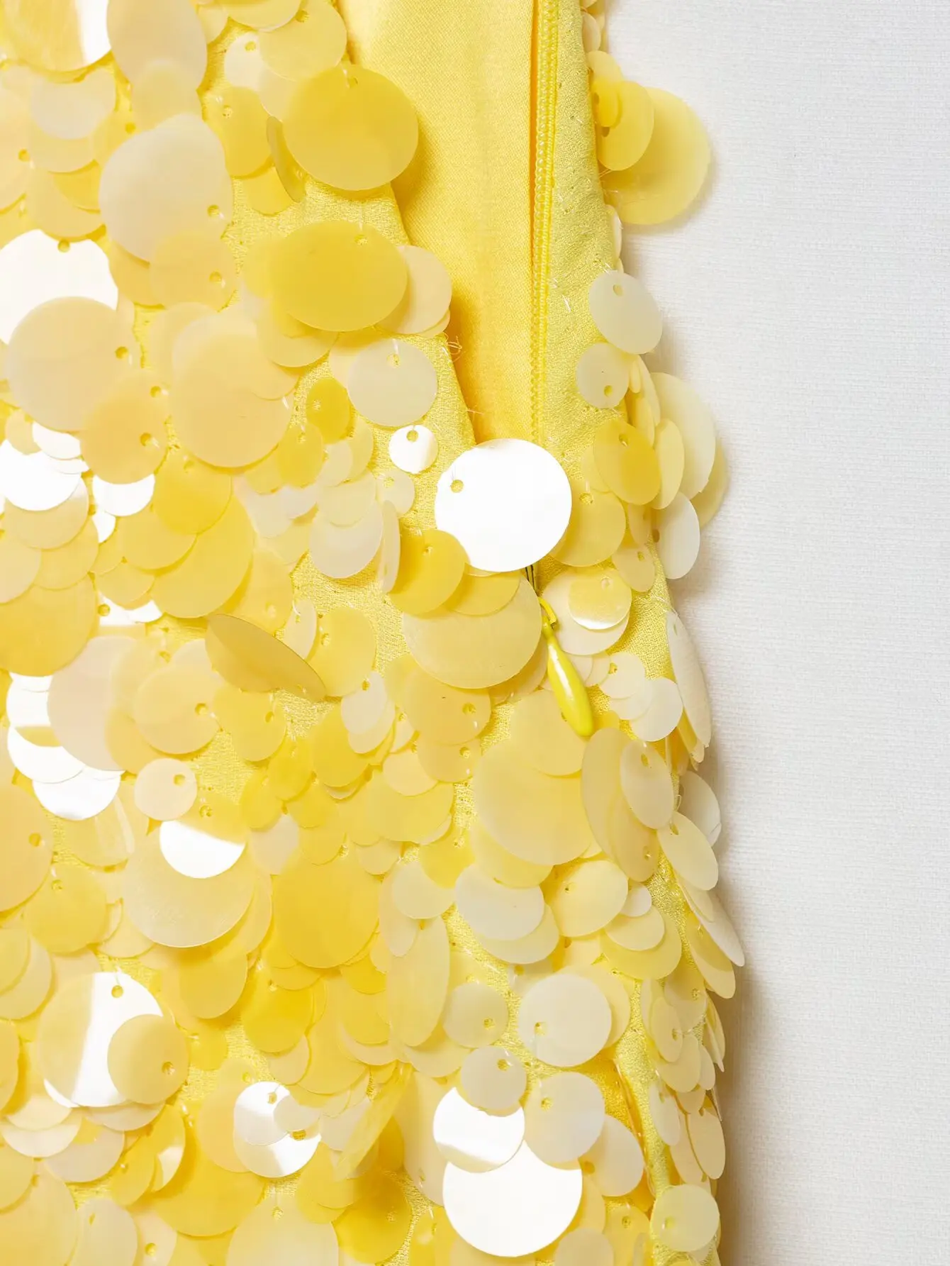 Zevity 2025 mujeres moda diseño de lentejuelas Casual ajustado una línea Mini falda Faldas Mujer cremallera lateral Vestidos QUN9320