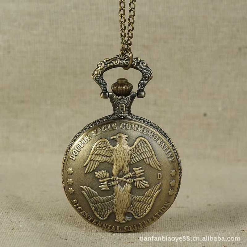 

8843Chinese fashion watch retro style pocket watch large double eagle wings fins pocket watch