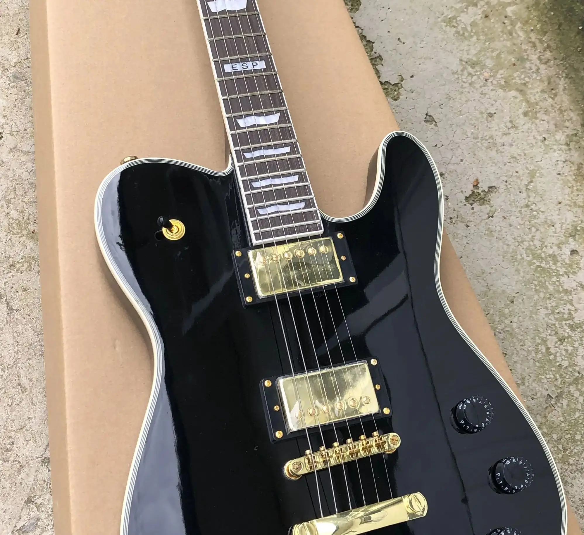 Hot Sale 6-string black esp guitar electric Rosewood fingerboard black body High Quality Factory Direct High gloss finish