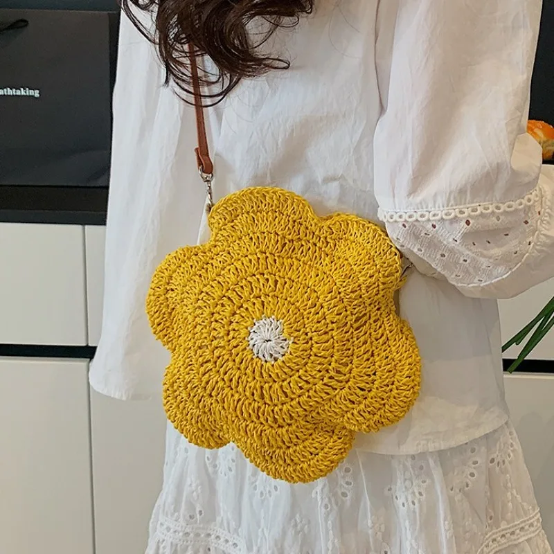 

Cute Flower Design Straw Women Shoulder Bags Paper Woven Crossbody Bag Handmade Summer Beach Bag Round Bali Shopper Purses 2025