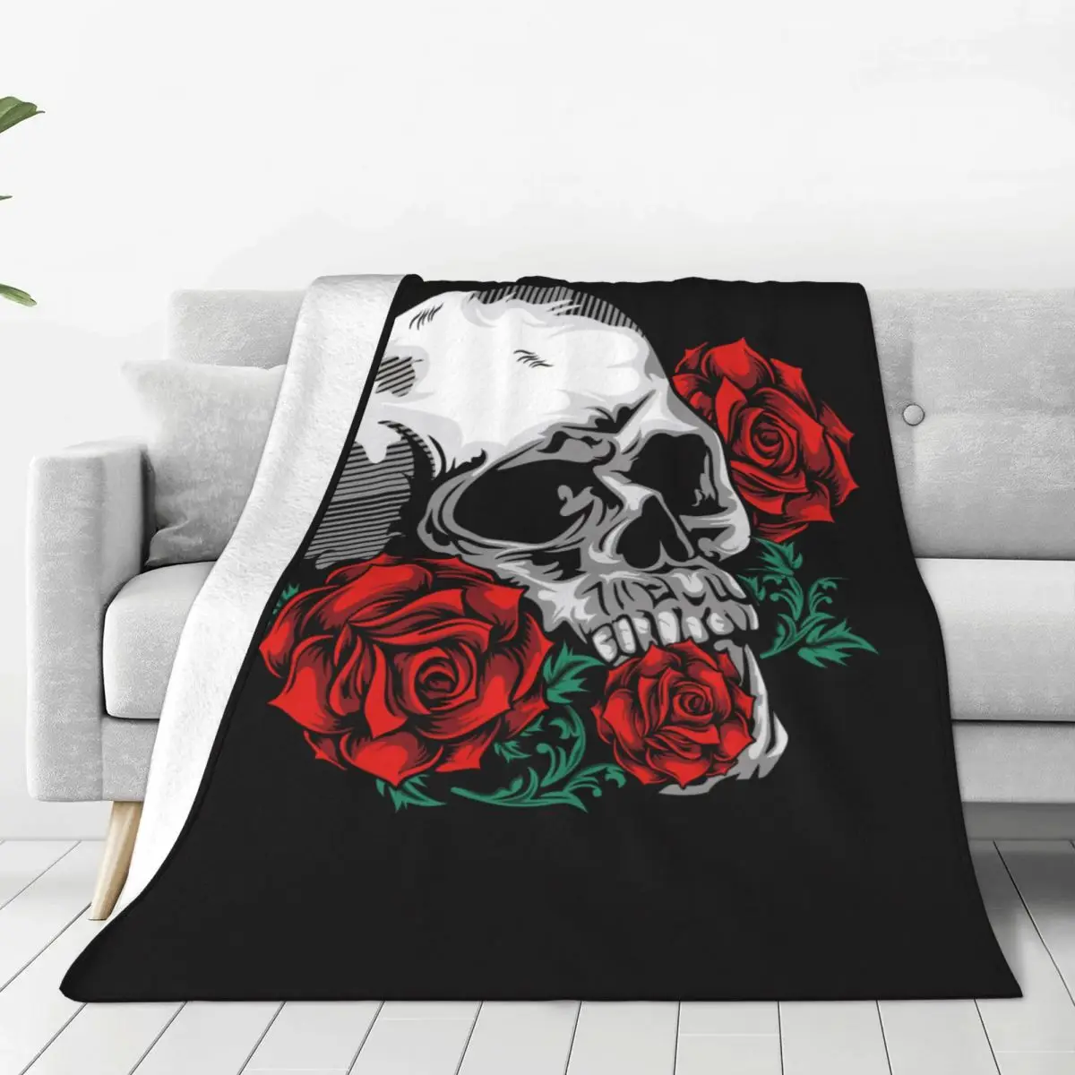 

Floral Skull Rose Coral Fleece Plush Throw Blankets Gothic Modern Line Art Sherpa Blankets for Sofa Office Soft Plush Thin Quilt