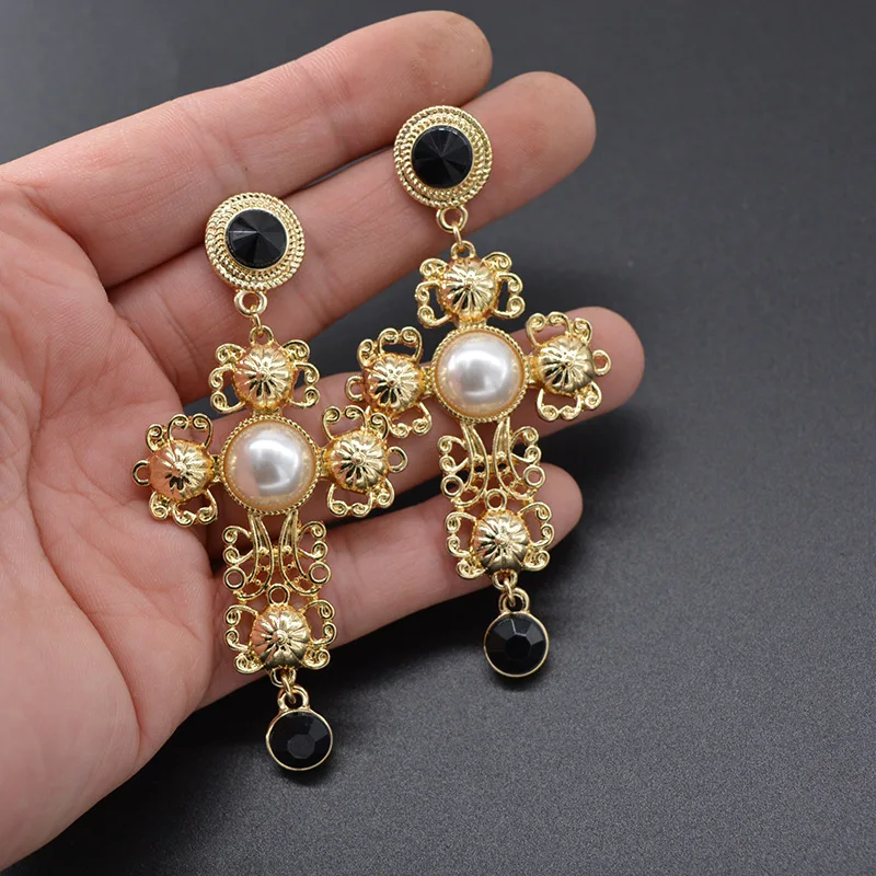 luxurious Golden Baroque Royal Vintage Earrings For Women Cross Pearl Inlaid Pendant Dinner Party New In Fashion Trend Jewelry