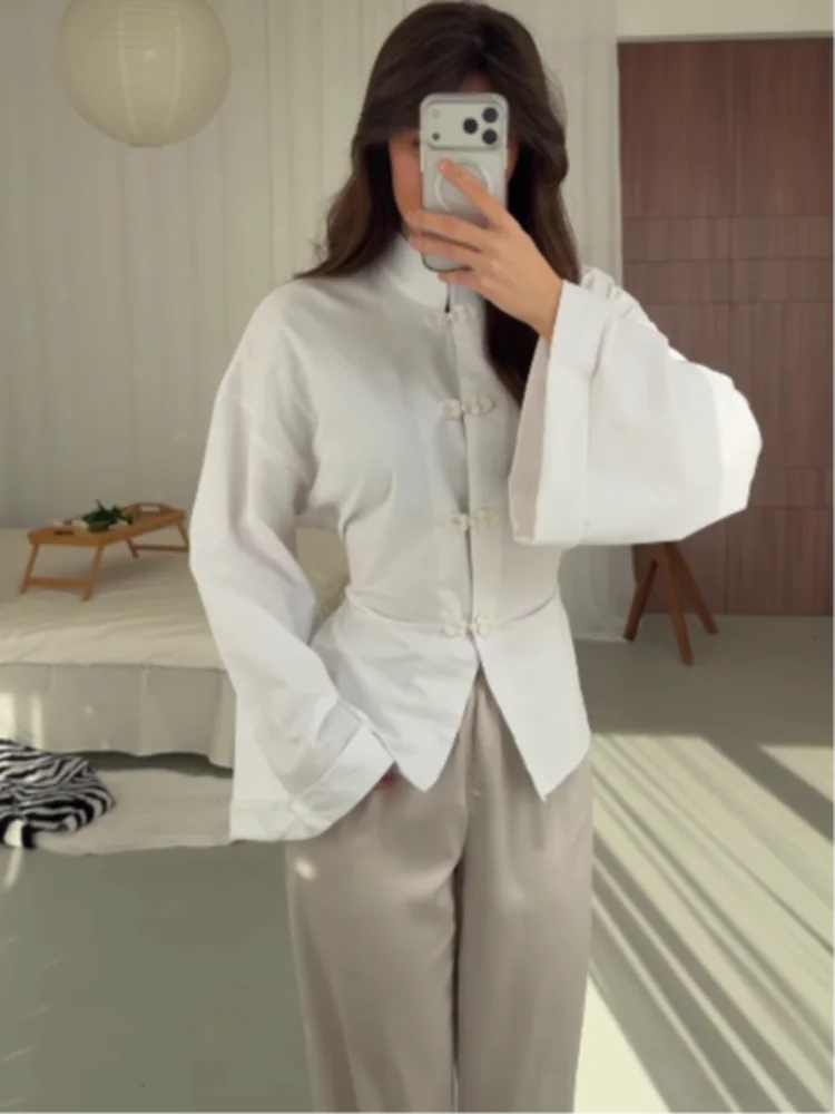

White Mandarin Collar Button Women's Blouse Cute Loose Fit Stand Collar Frog Button Shirt 2026 Women's Sweet Casual Top ﻿