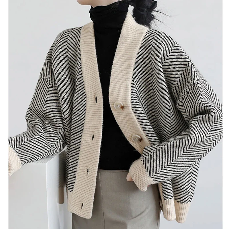 EVNISI Women Knit Loose Casual Sweater Coat Fall Winter Stripe Patchwork Sweater Thickened Warm Single-breasted Cardigan Sweater