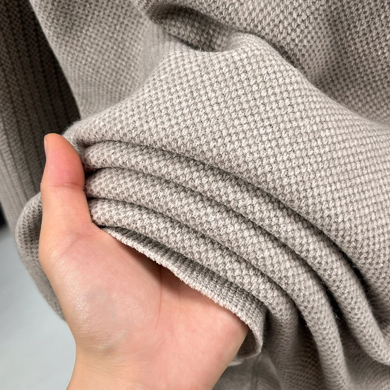 Herren-Polohemd der Luxusmarke, zweiteilig im Design, mit Stickereien, Herbstkollektion, weich und warm, mit Kragen, langärmelig, T-Shirt, Business-Herrenbekleidung. – Detail 16