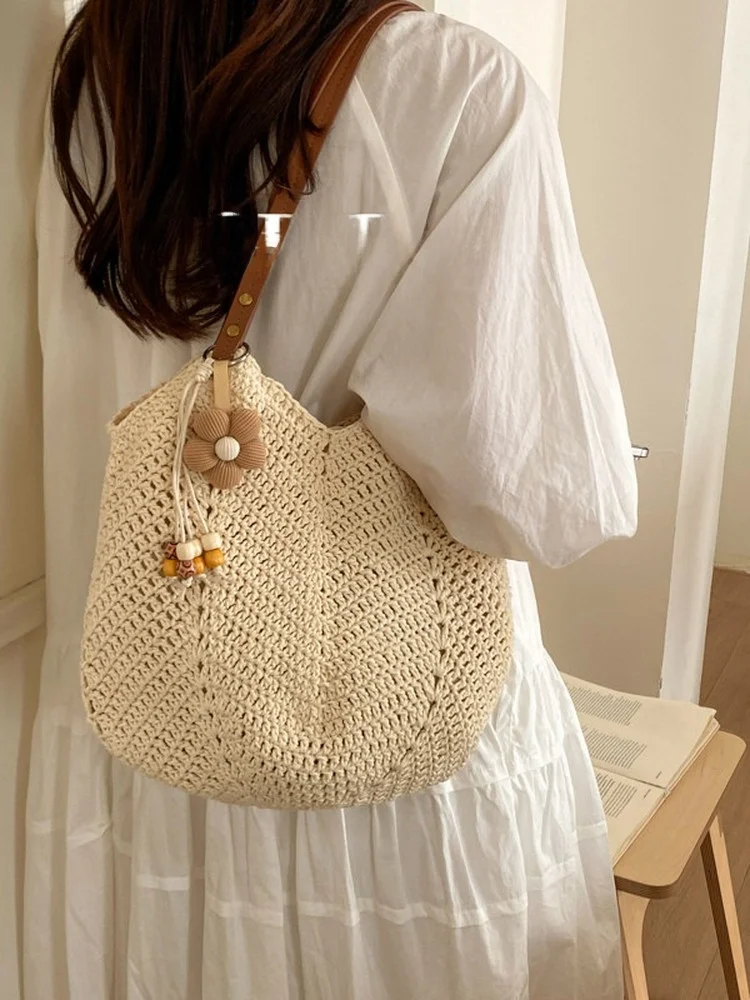 handwoven-large-capacity-casual-vacation-style-women's-tote-bag-knitted-hollow-out-shoulder-bag-by-gp-traio-single-shoulder-bag