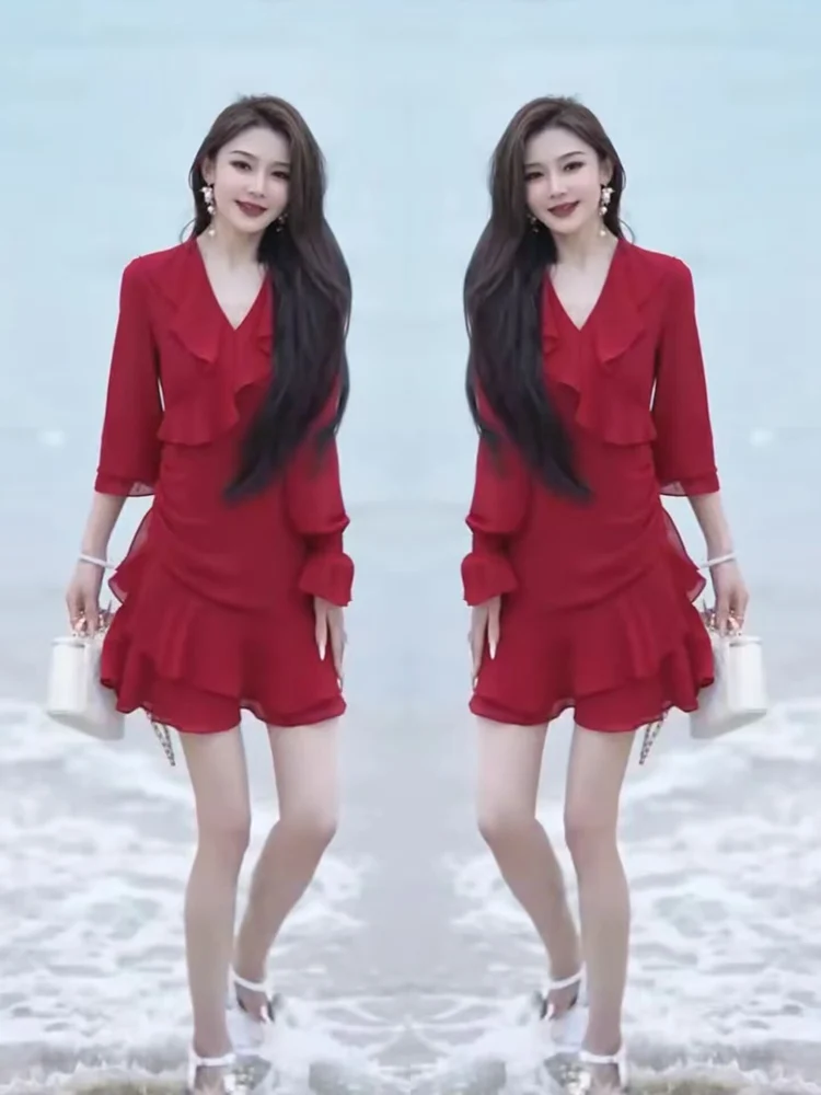 

Summer 2025 Ele Red Vaion Dr Women's Scents Beachside Mid-Length Slimming Versatile Dr Faionable Ladies Skirt