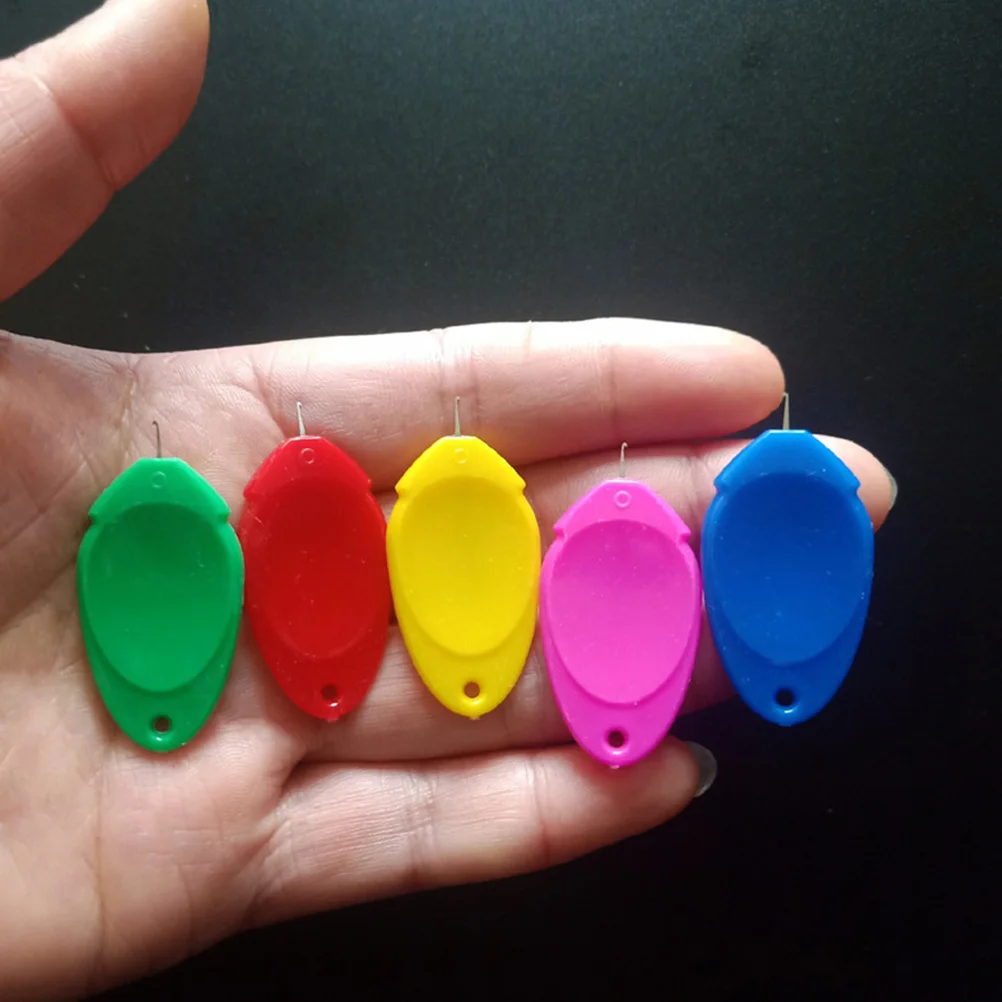 

50pcs Needle Threader Plastic Tool for Sewing Practical Travel Machine Accessories Easy to Use for Small Eyelets