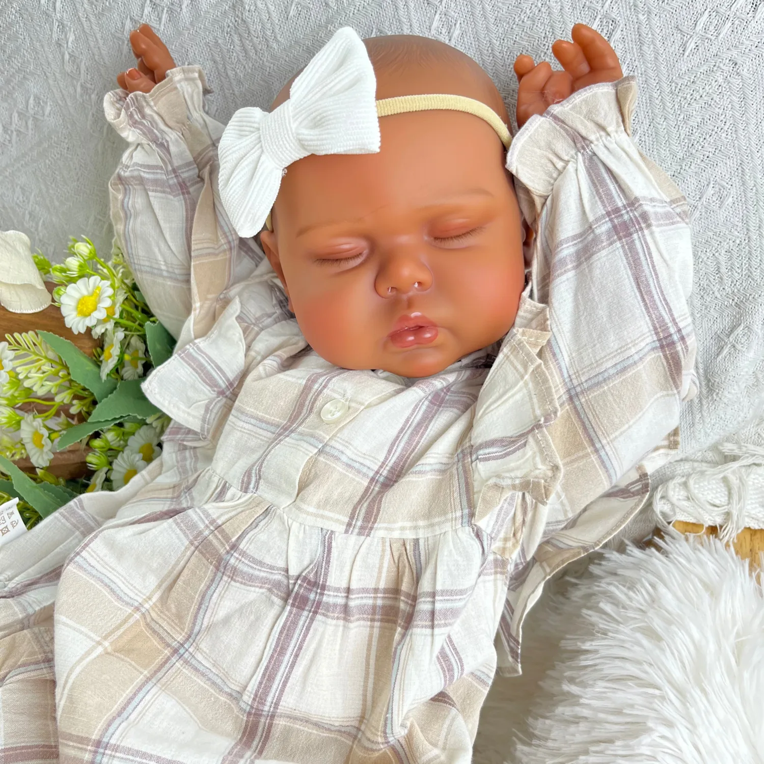 BZDOLL 24インチ 睡眠リボーンベビードール 60 CM 黒肌ビニール手足 布ボディ ファットドール キッズファッション 誕生日プレゼント