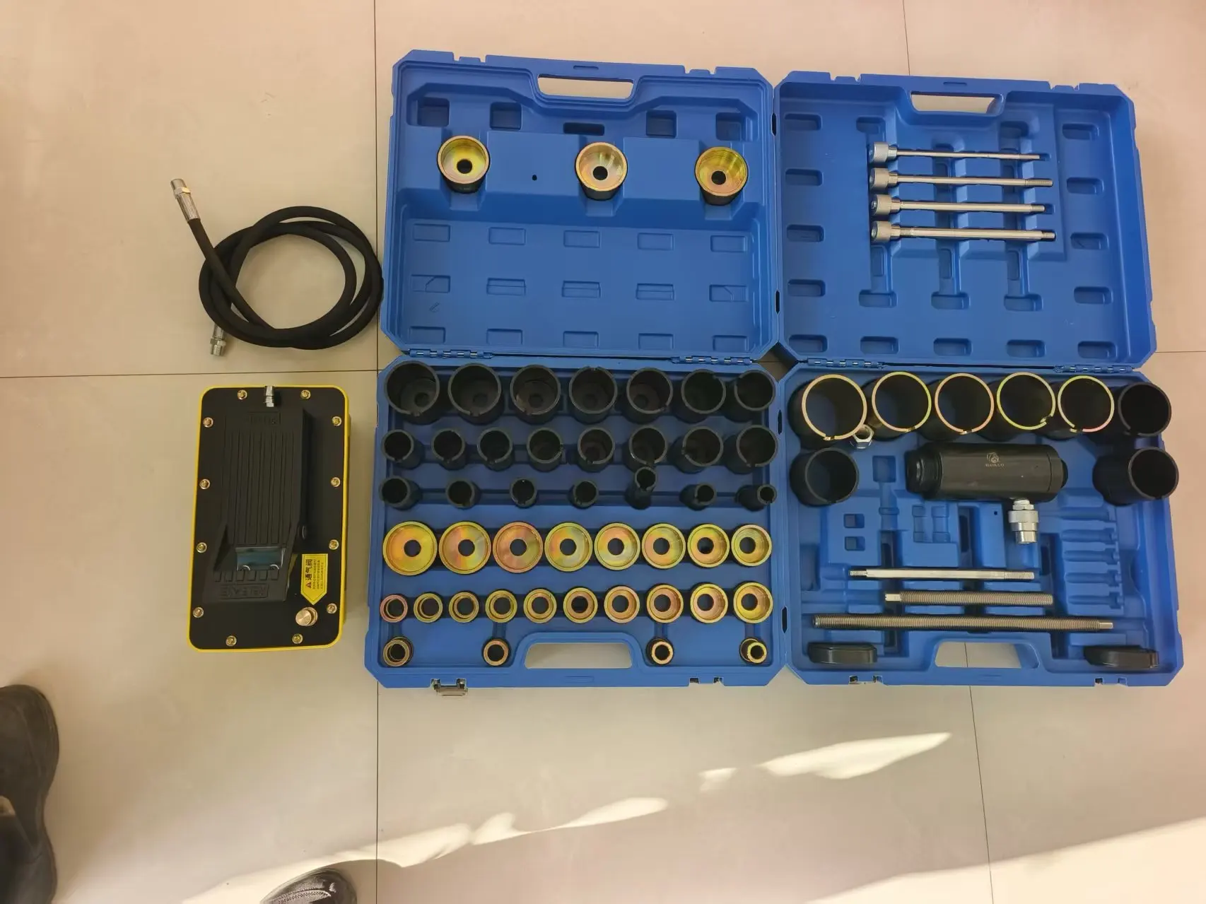 68-Piece Pneumatic Hydraulic Sleeve Removal Tool Kit With Reinforced Screw For Removing Sleeve Bearings Various Vehicle Models