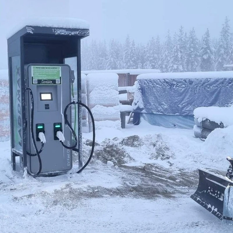DC EV Charger 120kW Fast Charging Station CCS2 GBT Dual Guns OCPP 1.6J LCD Screen Commercial Public Parking Charger