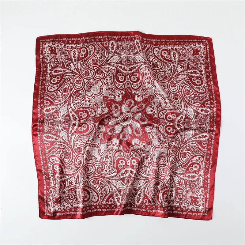 90*90cm Damen Mode Bedruckter Quadratischer Schal Großer Seidenschal Luxuriöses Strandtuch Wickeltuch Damen Hijab Halstuch – Detail 2