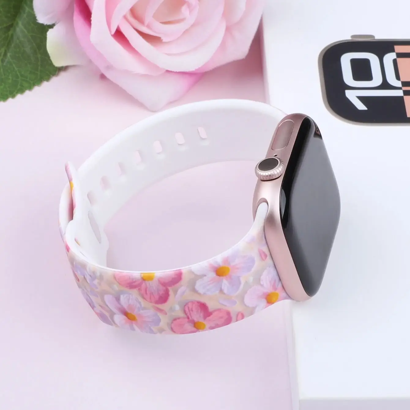 For Apple Watch 38/40/41/44/45/S10 42/46/49mm women's floral silicone watchband，for  iWatch Series 10 9 8 7 6 5 4 3 2 1 SE Ultra - view 4