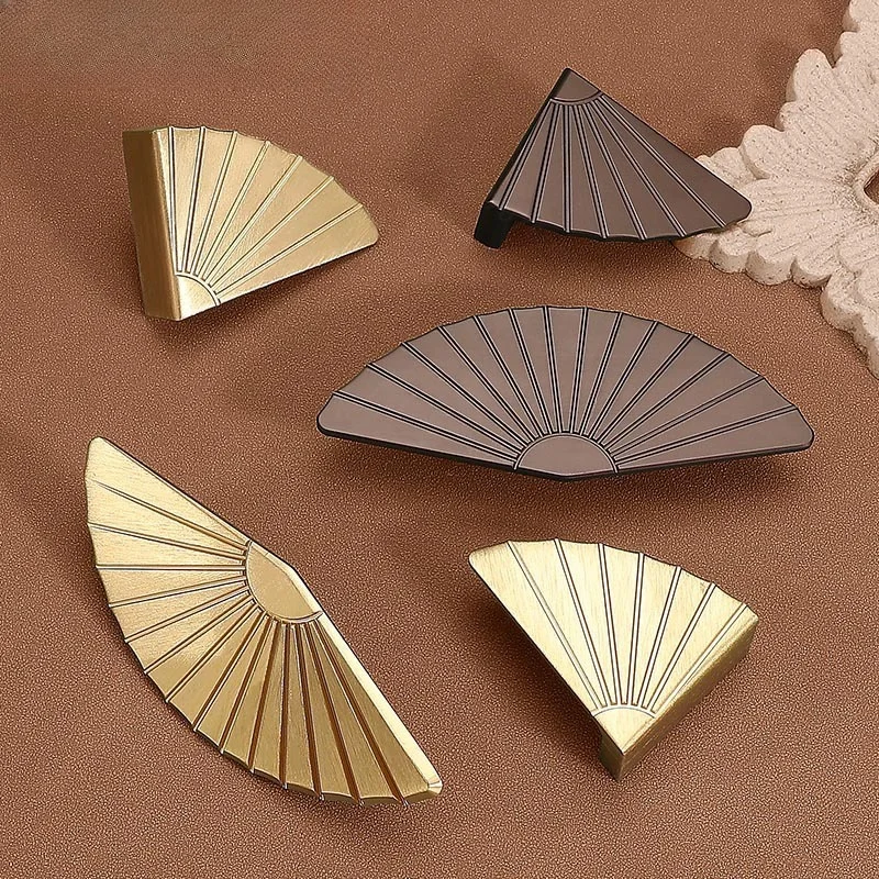 Modern Fan Shape Cabinet Pulls, Space Aluminum Gold Drawer Handles for Closet, Wardrobe & Cupboard Furniture