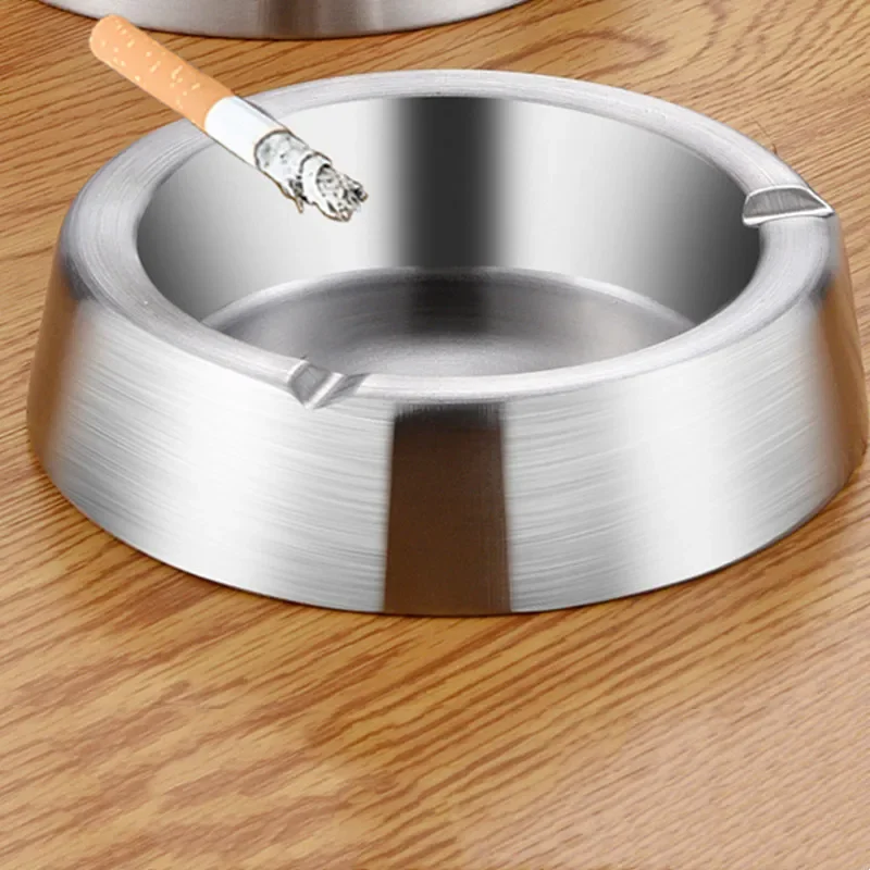 High end windproof ashtray, hotel, restaurant, bar, household ashtray, anti drop, durable ashtray storage