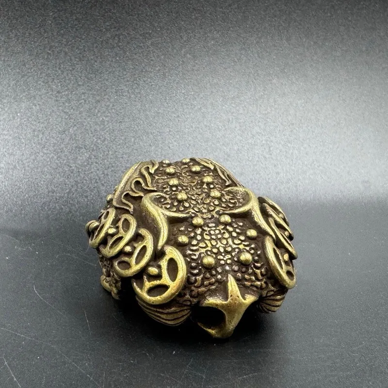 Antique Brass Three-Legged Golden Toad Ornament with Copper Coin String Craft